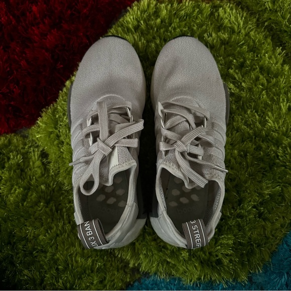 Adidas NMDs - Picture 2 of 6